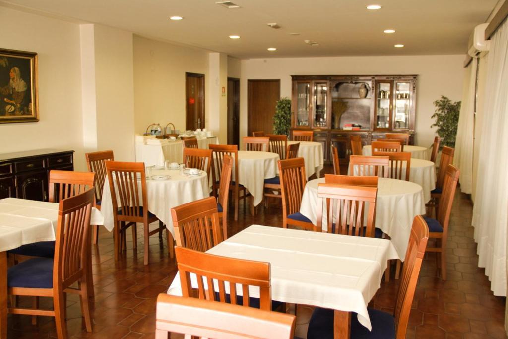 Hotel Chale Paredes Exterior photo