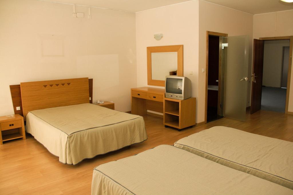 Hotel Chale Paredes Exterior photo