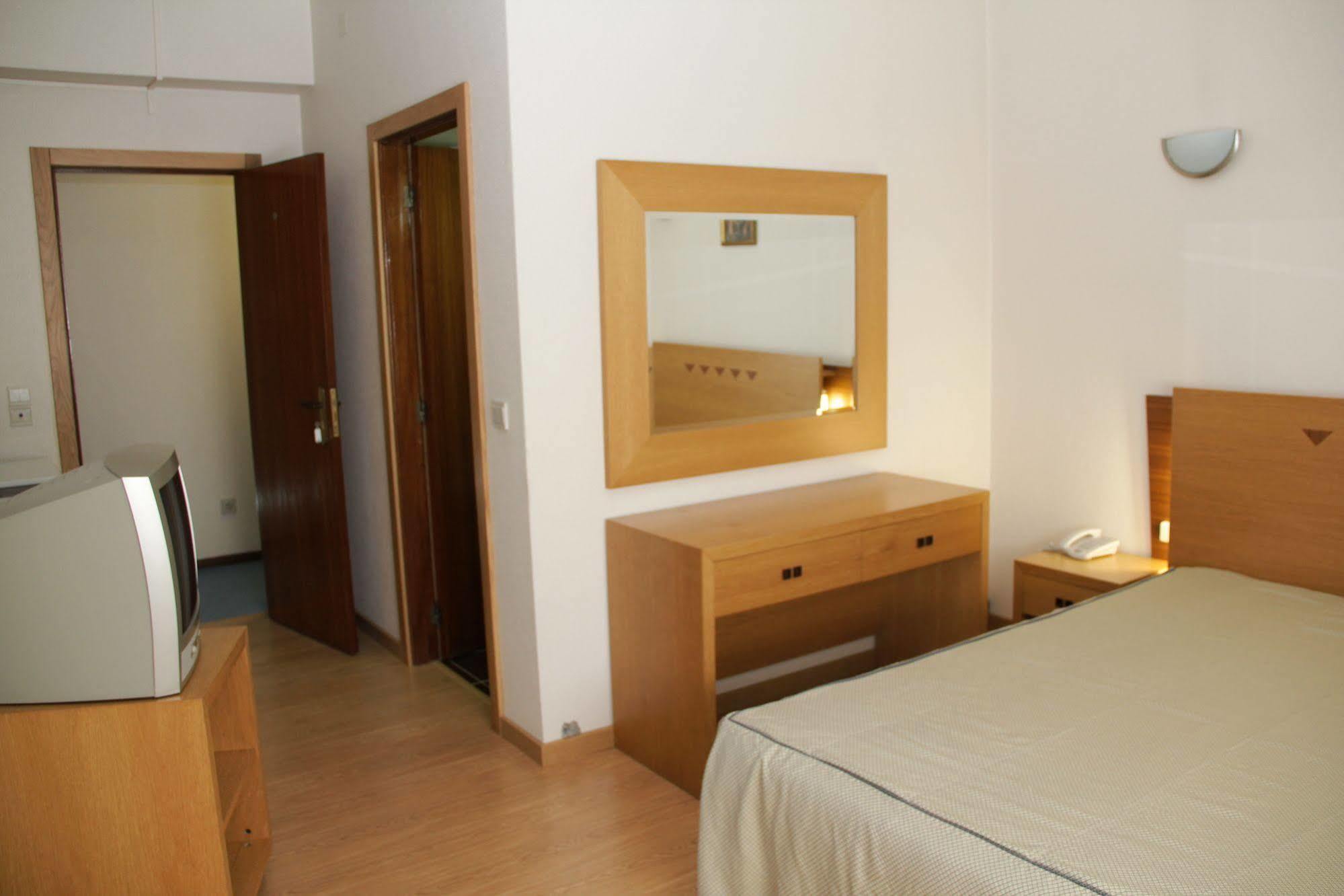Hotel Chale Paredes Exterior photo